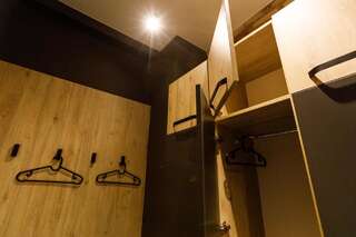 Хостел Hostel 2028 Калининград Кровать в общем 4-местном номере для мужчин и женщин-1